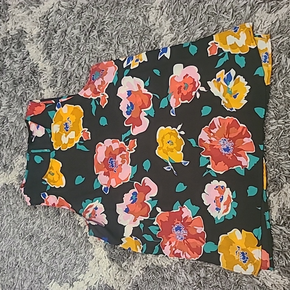 Sheer floral Top